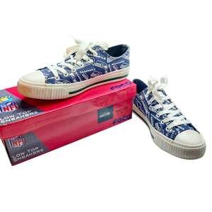 NFL Seahawks Foco Low Top Repeat Canvas Football Sneakers Lace Up Shoes 8 EUC